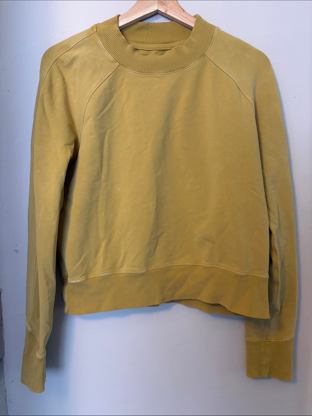 Lululemon Cropped Crewneck